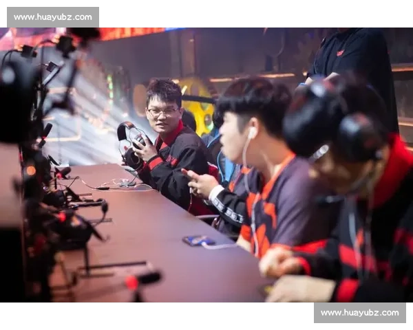 栩栩多多战队外籍选手发力 黄金赛场越野赛展锋芒 栩栩多多战队外籍选手发力 黄金赛场越野赛展锋芒